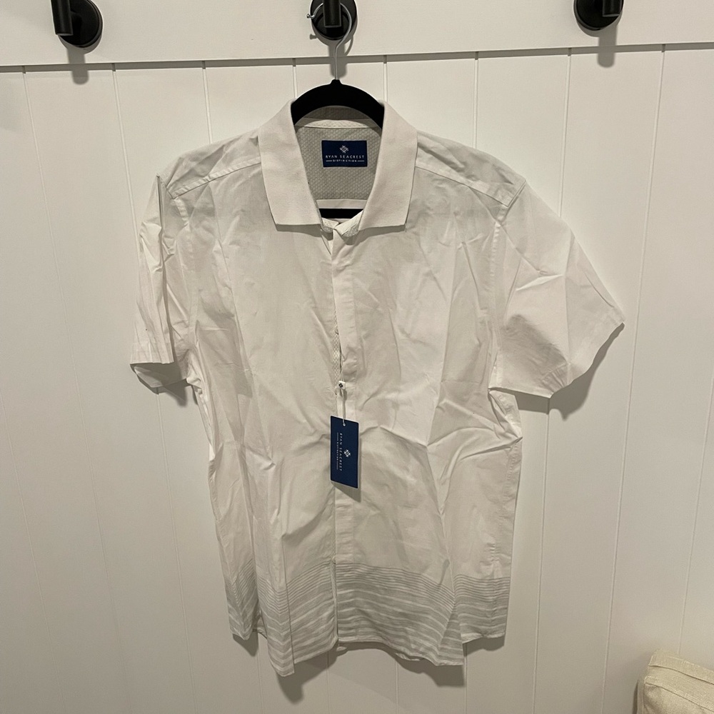 Ryan Seacrest Distinction Short Sleeve Button Up